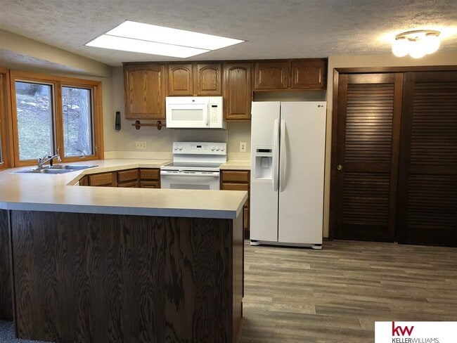 212 Douglas Dr in Bellevue, NE - Building Photo - Building Photo