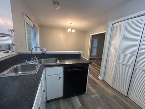 101-103 Chevis Dr in Cary, NC - Building Photo - Building Photo