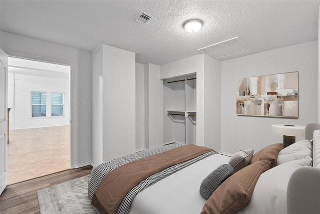 property at 933 Bonita Dr