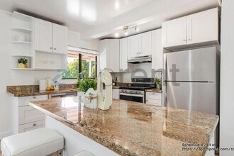 1312 Carlton Ave in Menlo Park, CA - Building Photo - Building Photo