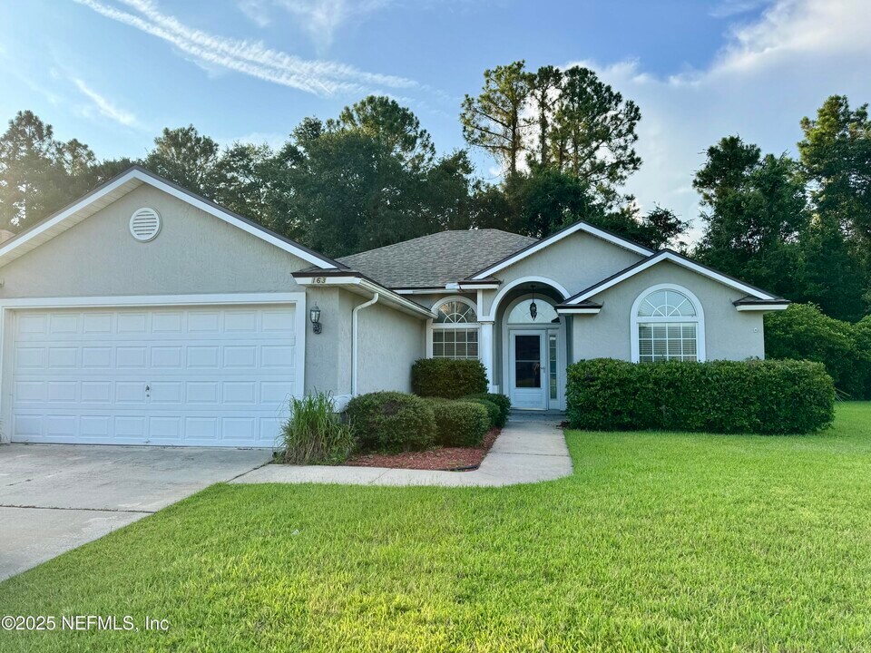 1635 Heather Fields Ct in Orange Park, FL - Building Photo