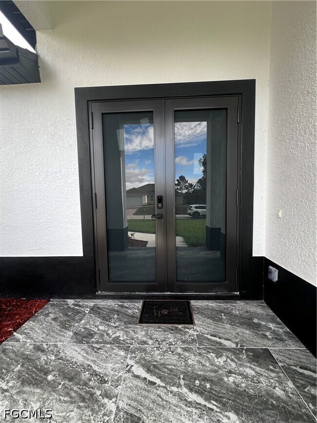 3311 42nd St SW in Lehigh Acres, FL - Building Photo - Building Photo