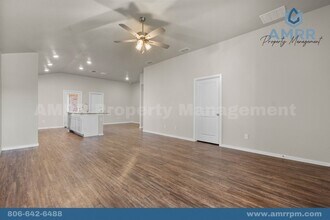 2017 Kenwood Ave in Lubbock, TX - Building Photo - Building Photo