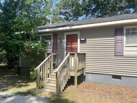 735 N Main St photo'