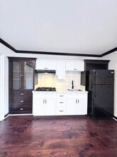 1542 Meserve St in Pomona, CA - Building Photo - Building Photo
