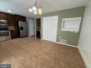 9027 Throgmorton Rd in Parkville, MD - Building Photo - Building Photo