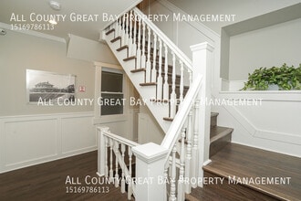 8 Railroad Ave in Babylon, NY - Building Photo - Building Photo