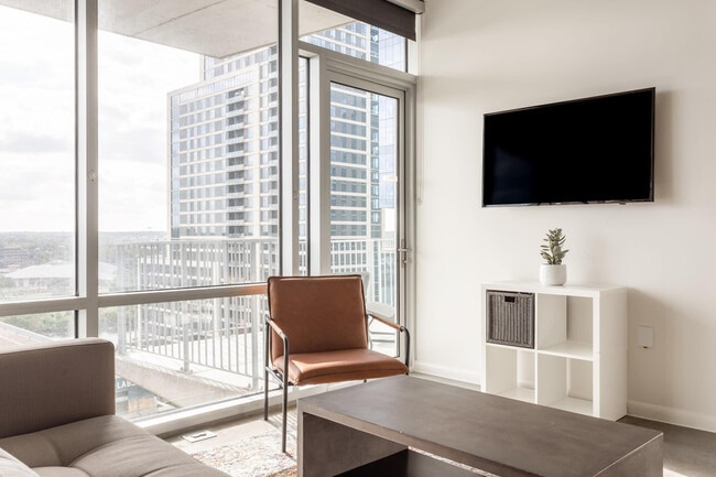 property at 421 W 3rd St