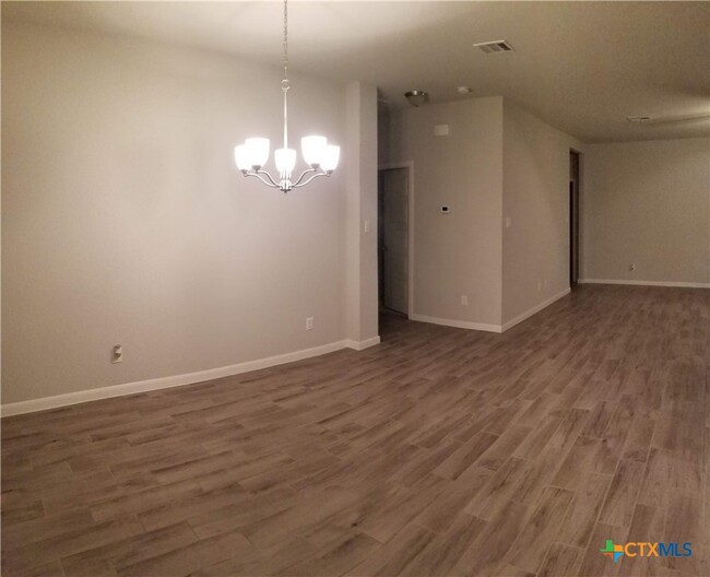 property at 275 Lillianite