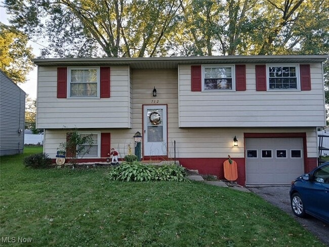 property at 712 Indiana Ave