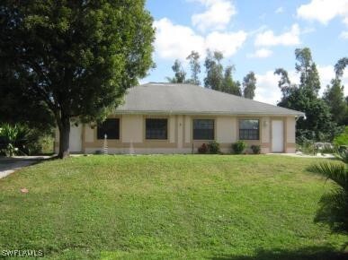 19237 Tangerine Rd in Ft. Myers, FL - Foto de edificio