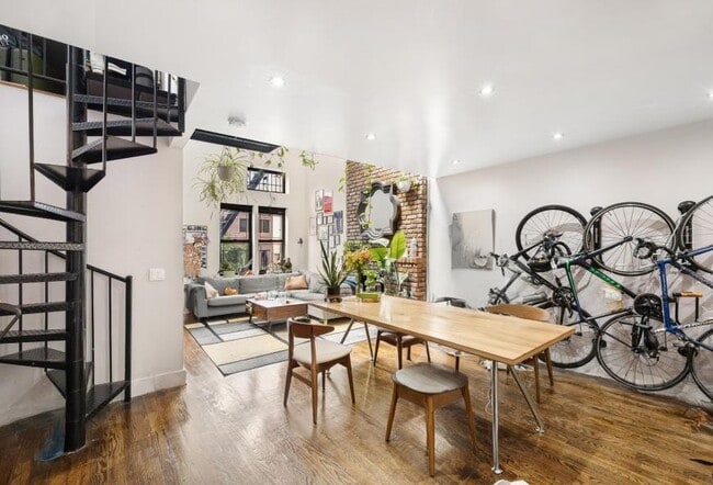property at 416 W 23 St