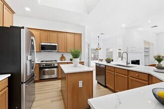 7835 Stone Oak Ct in Houston, TX - Building Photo - Building Photo