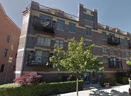 property at 865 W Buckingham Pl