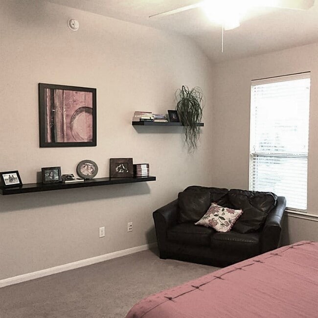 6422 Addlestone Ridge Ln