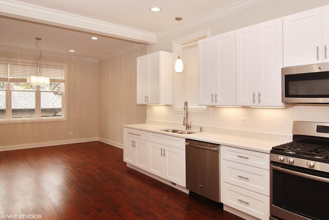 839 Lyman Ave in Oak Park, IL - Building Photo - Building Photo