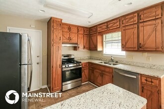 105 Shannon Chase Way in Fairburn, GA - Building Photo - Building Photo