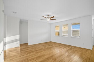 14725 Mainstay Way in Haslet, TX - Foto de edificio - Building Photo