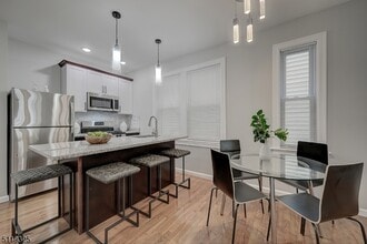 21 Wheeler St in Montclair, NJ - Building Photo - Building Photo