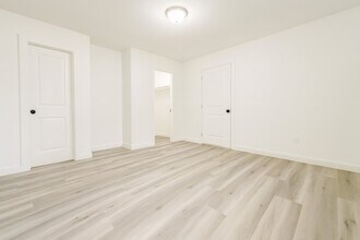 1213 Kingston Dr in Wharton, TX - Building Photo - Building Photo