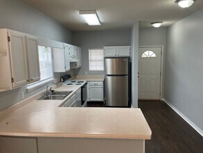 201 Wildflower Ln in Pensacola, FL - Building Photo - Building Photo