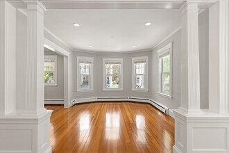 21 Oriole St in Boston, MA - Building Photo - Building Photo