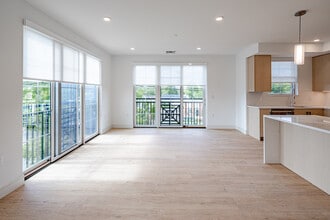 The 545 in Livingston, NJ - Foto de edificio - Interior Photo