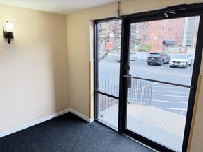 8 9th St in Medford, MA - Building Photo - Building Photo