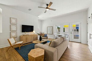 Villetta at All Saints in Tallahassee, FL - Building Photo