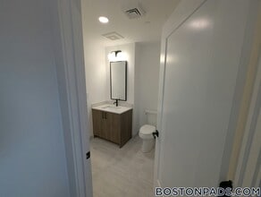 199 Gardner St in Boston, MA - Building Photo - Building Photo