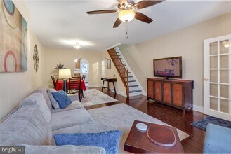 1006 Morris St in Philadelphia, PA - Building Photo - Building Photo