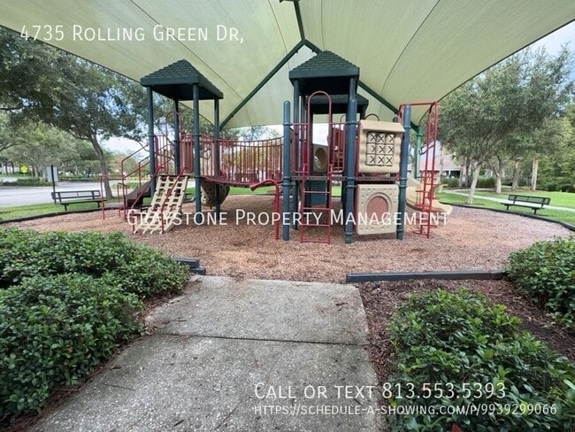 4735 Rolling Green Dr in Wesley Chapel, FL - Foto de edificio - Building Photo