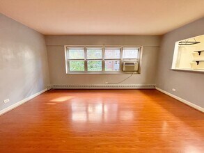 4950 N Marine Dr in Chicago, IL - Building Photo - Building Photo