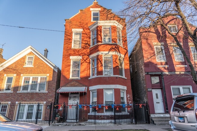 property at 2633 S Christiana Ave