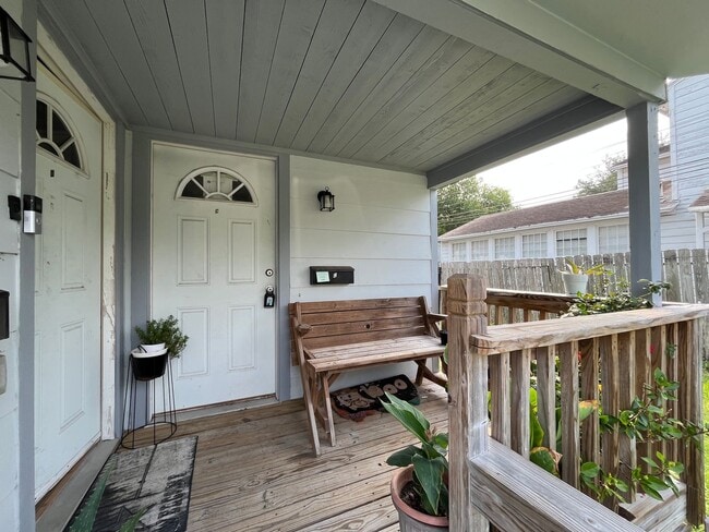 property at 3412 Denver Ave