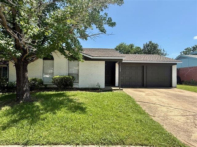 property at 1209 Birchbrook St