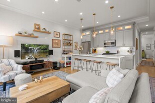 408 M St NW in Washington, DC - Building Photo