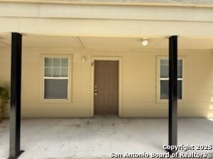 property at 926 Drury Ln