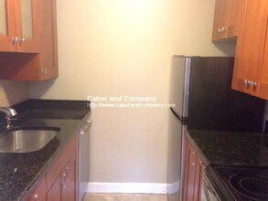 5 Grove St in Boston, MA - Building Photo - Building Photo