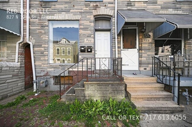 property at 827 N 10th St