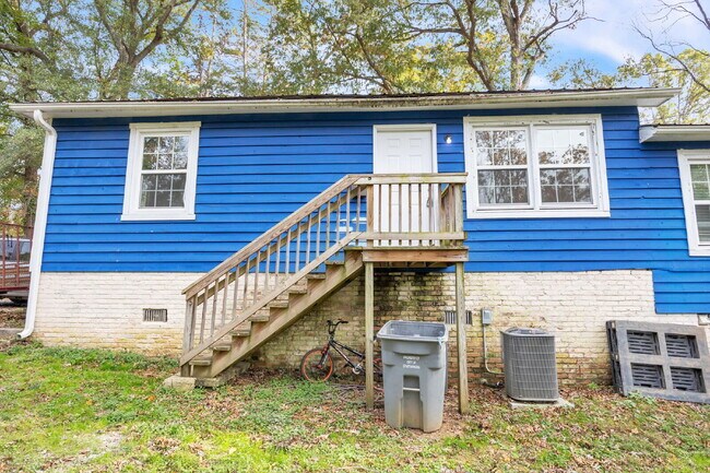 property at 308 N Fairview Ave