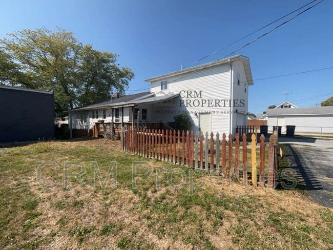 property at 1724 S Washington St