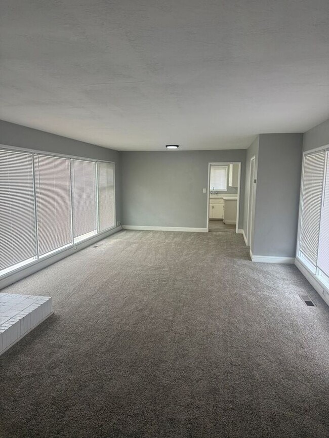 22718 Zaballos Ct in Hayward, CA - Building Photo - Building Photo