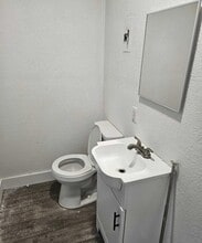 1980 Kirk Rd in West Palm Beach, FL - Foto de edificio - Building Photo