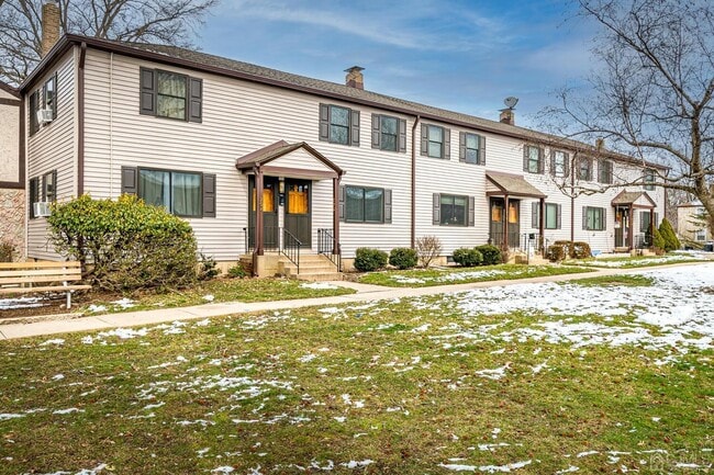 206 Newman St in Metuchen, NJ - Building Photo - Building Photo