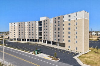 Magnolia Heights in Lake Charles, LA - Foto de edificio - Building Photo