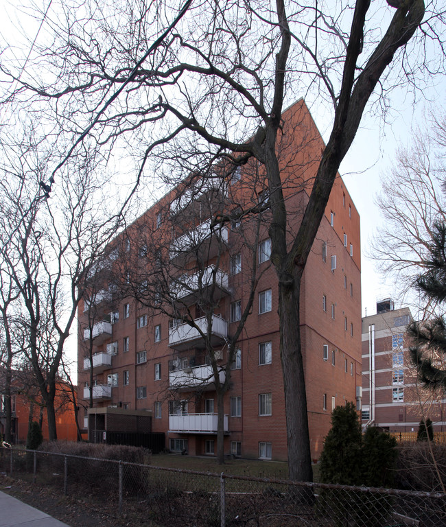 Bessie Luffman in Toronto, ON - Building Photo - Building Photo