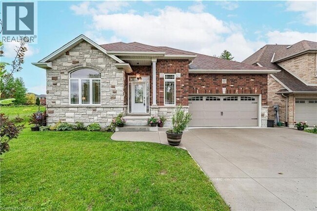 property at 217 Donnici Dr
