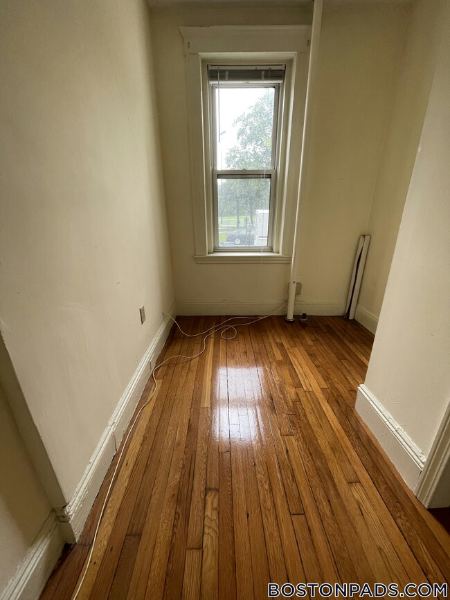 property at 143 Park Dr