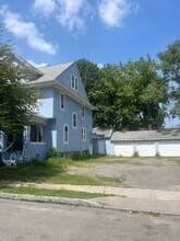 6 Hinsdale St in Rochester, NY - Foto de edificio - Building Photo